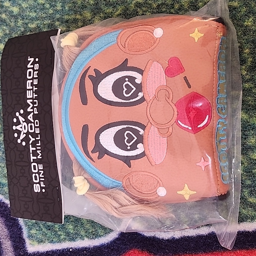 Scotty Cameron Sweety Potato Midround Putter Cover - Tan, Pink, Blue NEW - Picture 2 of 2